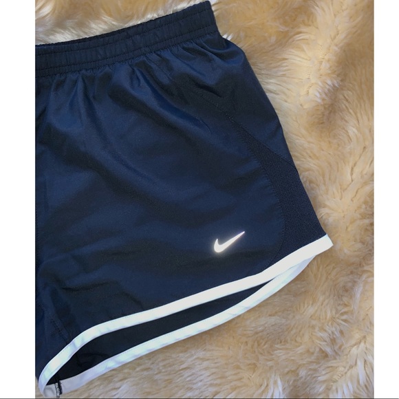 Nike Running Shorts - Picture 4 of 6